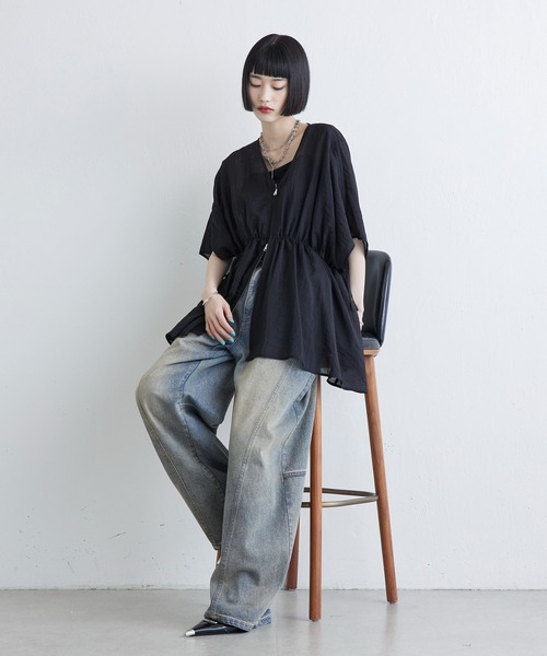 Lui's(ルイス)の「切替デザインワイドデニムパンツ(デニムパンツ・レディース・インディゴブルー/ブラック/ブルー・36/38)」の5枚目の写真