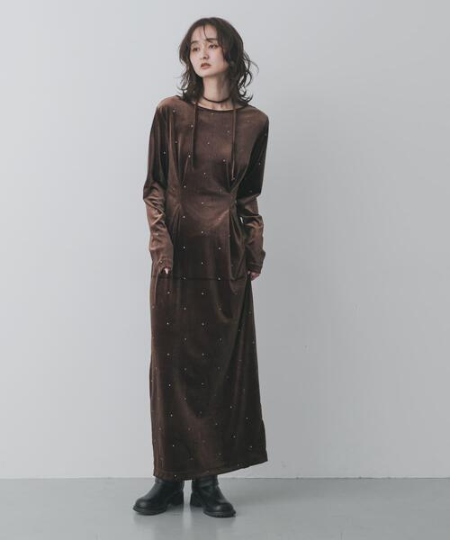 SENSE OF PLACE by URBAN RESEARCH（センスオブプレイスバイアーバンリサーチ）の「ドットシシュウベロアワンピース（ワンピース・レディース・ブラック/ブラウン・S/ONE）」の2枚目の写真