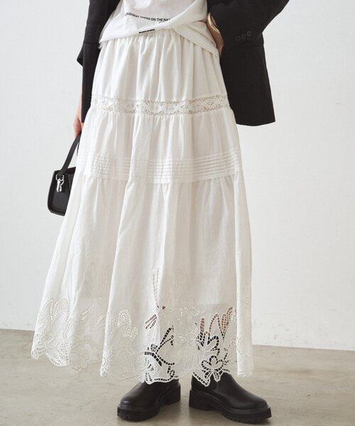 LOUNGEDRESS（ラウンジドレス）の「レースティアードスカート（スカート・レディース・オフホワイト/ブラック・FREE）」の11枚目の写真