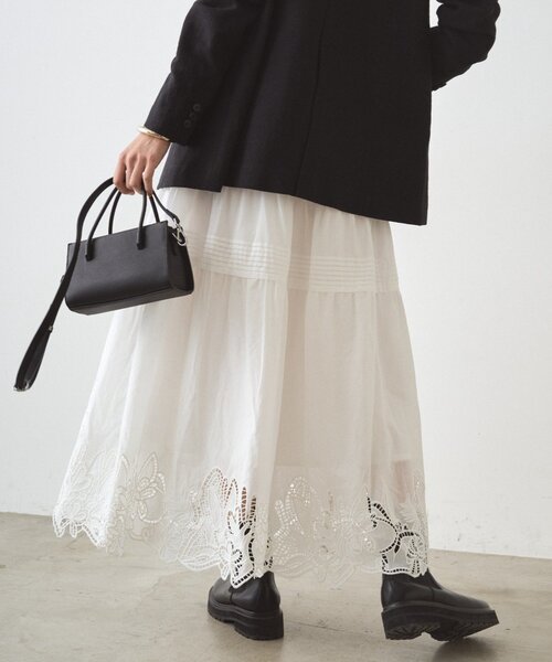 LOUNGEDRESS（ラウンジドレス）の「レースティアードスカート（スカート・レディース・オフホワイト/ブラック・FREE）」の14枚目の写真