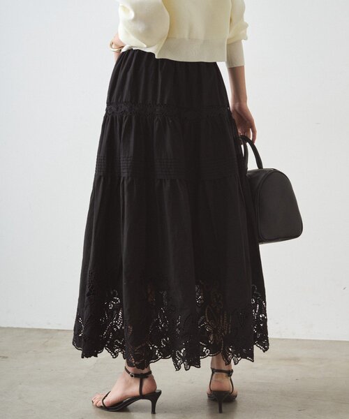 LOUNGEDRESS（ラウンジドレス）の「レースティアードスカート（スカート・レディース・オフホワイト/ブラック・FREE）」の3枚目の写真