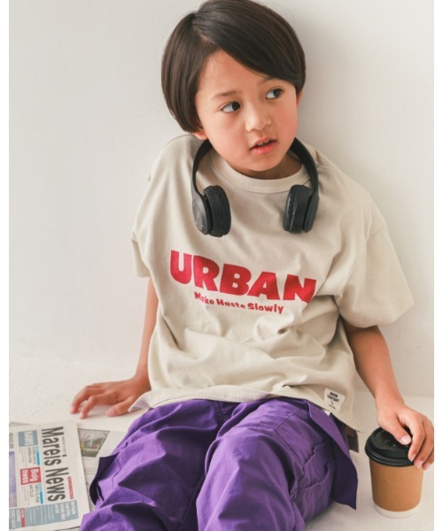 jeans-b(ジーンズベー)の「ジーンズベー URBANTシャツ(Tシャツ/カットソー・キッズ・アイボリー/ブラック/オフホワイト・140cm/150cm/160cm/130cm)」の3枚目の写真