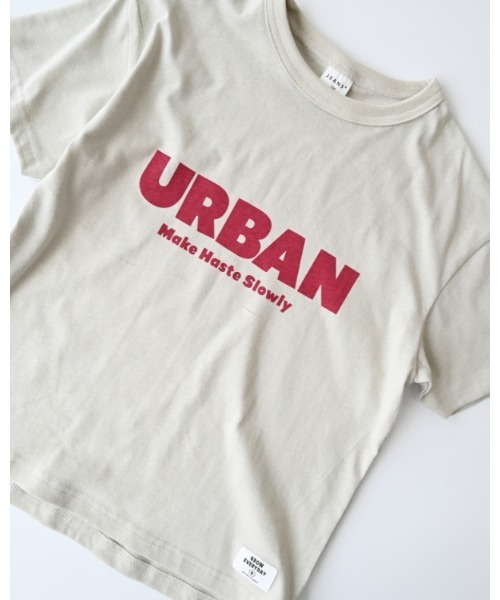 jeans-b(ジーンズベー)の「ジーンズベー URBANTシャツ(Tシャツ/カットソー・キッズ・アイボリー/ブラック/オフホワイト・140cm/150cm/160cm/130cm)」の4枚目の写真