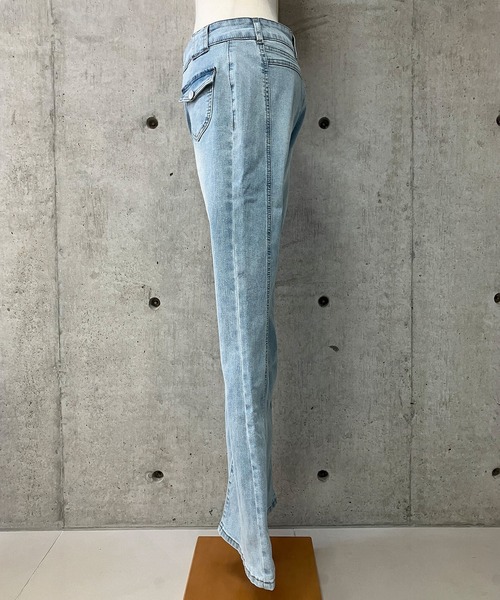 GLAMOROUS JANE（グラマラスジェーン）の「ローウエストデニムフレアパンツ（デニムパンツ・レディース・ブラック/ブルー・L/M）」の11枚目の写真