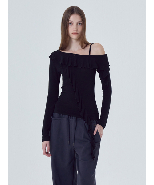 ETMON(エトモン)の「Frill One Shoulder T-Shirt, Black(Tシャツ/カットソー・レディース・その他・FREE)」の1枚目の写真