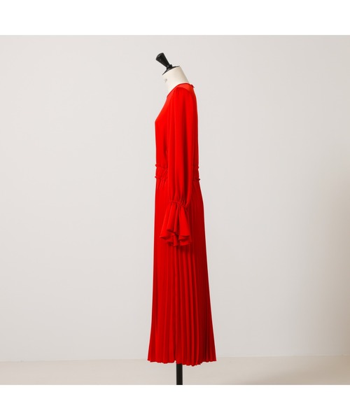 DESIGNWORKS(デザインワークス)の「サテンプリーツドレス(ワンピース・レディース・ブラック・38)」の18枚目の写真