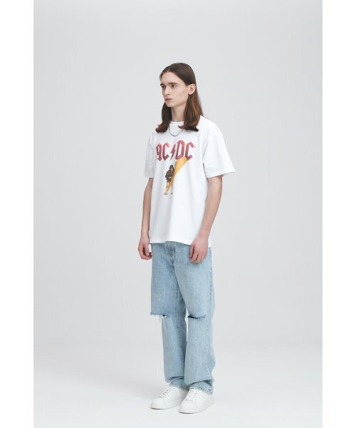 Bravado(ブラヴァド)の「ACDC ANGUS WH (BRENT2261)(Tシャツ/カットソー・メンズ・その他・L/M/S/XL/XXL)」の4枚目の写真
