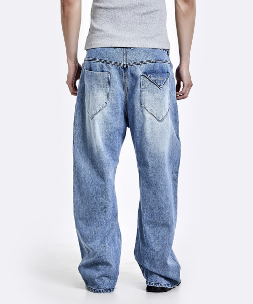 51%(フィフティーワンパーセント)の「Triangle pocket denim pants - Blue(デニムパンツ・メンズ・その他・L/XS/M/S)」の1枚目の写真
