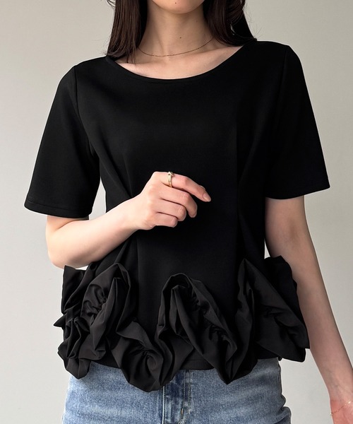 junoah(ジュノア)の「フリル半袖トップス(Tシャツ/カットソー・レディース・ダークベージュ/アイボリー/ブラック・LARGE/MEDIUM/SMALL)」の7枚目の写真