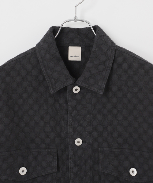 B.C STOCK（ベーセーストック）の「Deux Allures / ドゥ アリュール Lattice-Wave トラッカージャケット（その他アウター・メンズ・ブラック/ベージュ・FREE）」の5枚目の写真