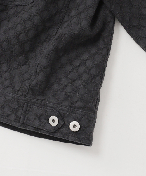 B.C STOCK（ベーセーストック）の「Deux Allures / ドゥ アリュール Lattice-Wave トラッカージャケット（その他アウター・メンズ・ブラック/ベージュ・FREE）」の12枚目の写真