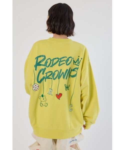RODEO CROWNS WIDE BOWL（ロデオクラウンズワイドボウル）の「Dangling Charmsスウェット（スウェット・レディース・杢グレー/イエロー/ライトピンク/ブラック・MEDIUM/LARGE）」の3枚目の写真