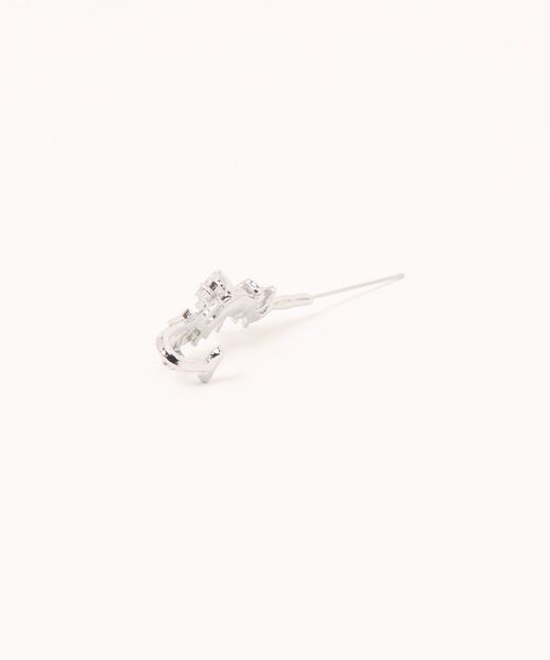 Mayree(メイリー)の「【urge select】ゴシック調 ムーン ピアス/イヤーカフ(ピアス(片耳用)・レディース・シルバー/ガンメタ・FREE)」の3枚目の写真