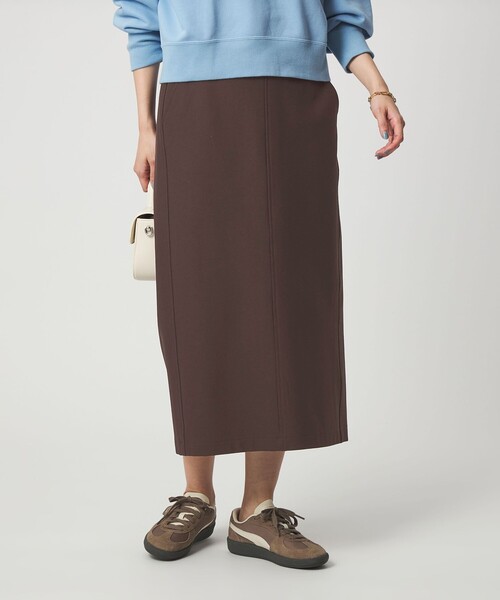 green label relaxing（グリーンレーベルリラクシング）の「【WEB限定】［size SHORT/TALLあり］オルマイ タイト スカート（スカート・レディース・ダークグレー/ベージュ/オフホワイト/ブラック/ブラウン・TALL/FREE/SHORT）」の4枚目の写真