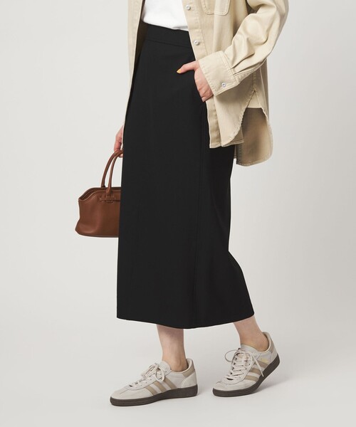 green label relaxing（グリーンレーベルリラクシング）の「【WEB限定】［size SHORT/TALLあり］オルマイ タイト スカート（スカート・レディース・ダークグレー/ベージュ/オフホワイト/ブラック/ブラウン・TALL/FREE/SHORT）」の18枚目の写真