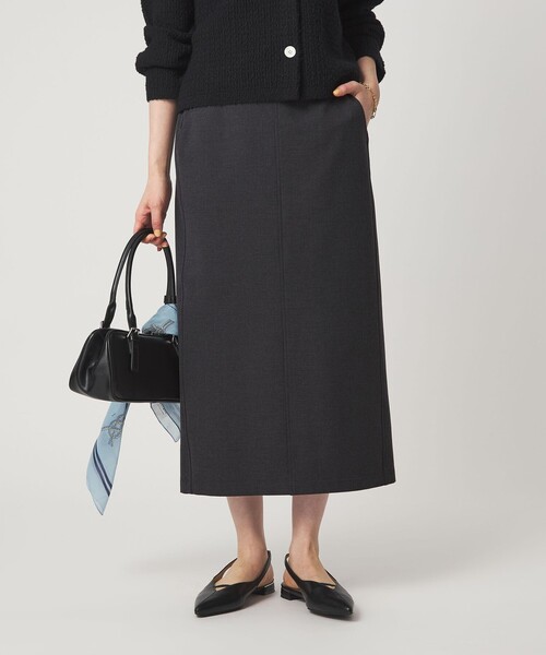 green label relaxing（グリーンレーベルリラクシング）の「【WEB限定】［size SHORT/TALLあり］オルマイ タイト スカート（スカート・レディース・ダークグレー/ベージュ/オフホワイト/ブラック/ブラウン・TALL/FREE/SHORT）」の22枚目の写真