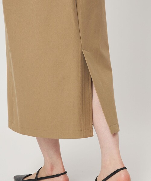 green label relaxing（グリーンレーベルリラクシング）の「【WEB限定】［size SHORT/TALLあり］オルマイ タイト スカート（スカート・レディース・ダークグレー/ベージュ/オフホワイト/ブラック/ブラウン・TALL/FREE/SHORT）」の13枚目の写真