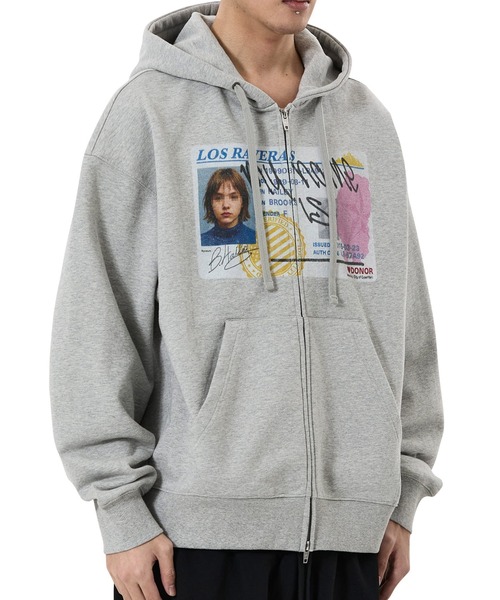 OY(オーワイ)の「『OY/オーワイ』FAKE LICENSE HOODIE ZIP UP/フェイクライセンスジップアップパーカー(パーカー・メンズ・ブラック/グレー・L/M)」の10枚目の写真