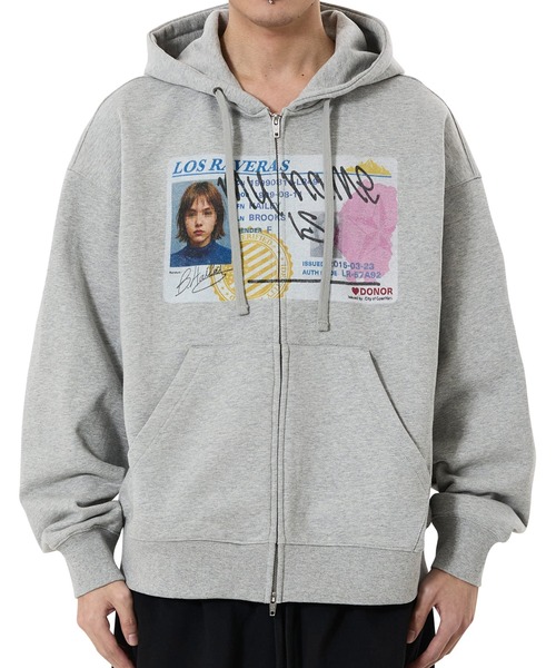 OY(オーワイ)の「『OY/オーワイ』FAKE LICENSE HOODIE ZIP UP/フェイクライセンスジップアップパーカー(パーカー・メンズ・ブラック/グレー・L/M)」の9枚目の写真