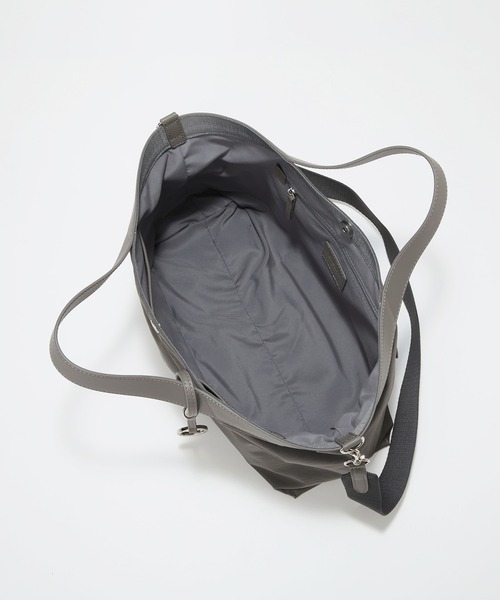 Breath TOPKAPI(ブレストプカピ)の「【Breath TOPKAPI】MORPH モーフ リンクルナイロン 2way ワイド トートバッグ チャーム付き 軽量 / 撥水(トートバッグ・レディース・ブラック/グレー/ベージュ・FREE)」の18枚目の写真