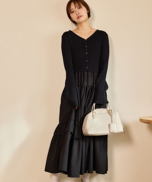 mysty woman（ミスティウーマン）の「キャミワンピースカーデSET 658144（ワンピース・レディース・ブラック/ライトベージュ/ライトグレー・FREE）」の2枚目の写真