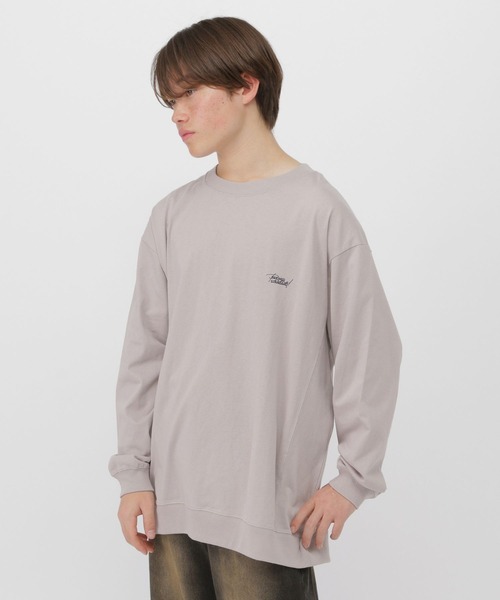 GLOBAL WORK(グローバルワーク)の「切り替えサマ見えロンT/AND YUA ANY/638784(Tシャツ/カットソー・キッズ・グレー系その他6/ブルー系その他4/ホワイト・SMALL/MEDIUM/LARGE)」の22枚目の写真