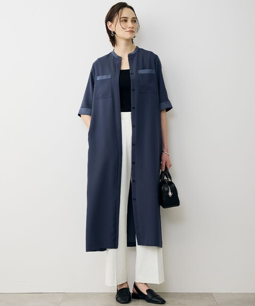 ICB（アイシービー）の「FluidBackSatin シャツワンピース（ワンピース・レディース・グレー系/ブラック系・46/44/42）」の6枚目の写真