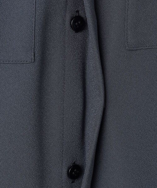 ICB（アイシービー）の「FluidBackSatin シャツワンピース（ワンピース・レディース・グレー系/ブラック系・46/44/42）」の18枚目の写真