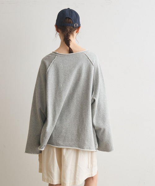 Crisp(クリスプ)の「カットオフラグランオーバースウェット(スウェット・レディース・ホワイト/グレー/ブラウン・FREE)」の11枚目の写真