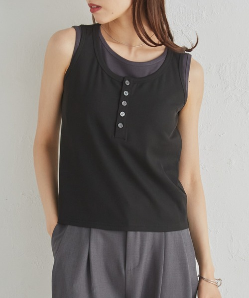 RANAN（ラナン）の「【接触冷感機能付き！】カップ付きレイヤードヘンリーネックタンク（タンクトップ・レディース・ブラック/コーラル/ネイビー/ブラウン・LL/S/M/L）」の6枚目の写真