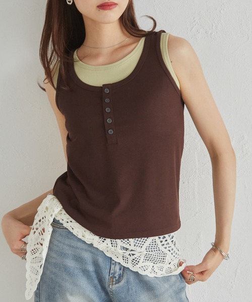 RANAN（ラナン）の「【接触冷感機能付き！】カップ付きレイヤードヘンリーネックタンク（タンクトップ・レディース・ブラック/コーラル/ネイビー/ブラウン・LL/S/M/L）」の16枚目の写真