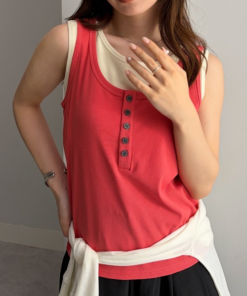 RANAN(ラナン)の「【接触冷感】カップ付きレイヤードヘンリーネックタンク(タンクトップ・レディース・ブラック/コーラル/ネイビー/ブラウン・LL/S/M/L)」の20枚目の写真