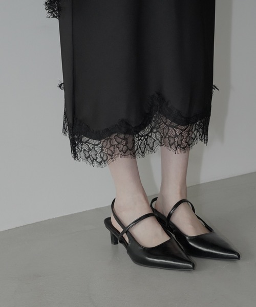 chuclla(チュクラ)の「ストラップライン ポインテッドパンプス chs26s010(パンプス・レディース・ブラック/シルバー・38/37/40/39/36)」の9枚目の写真