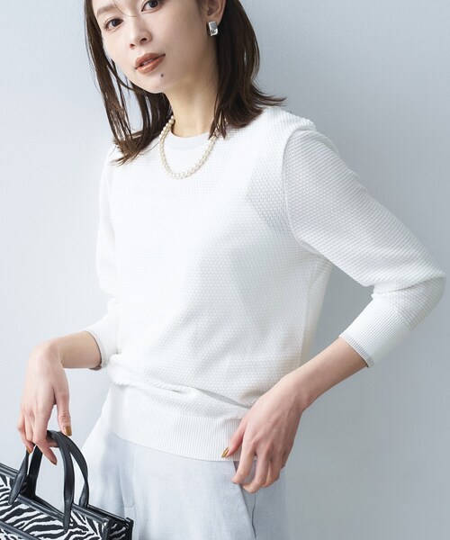 UNTITLED（アンタイトル）の「配色ハイゲージニットトップス（ニット/セーター・レディース・グレー系8/ブラック系4/ホワイト系5・03/02/01/00/48/44/04）」の10枚目の写真