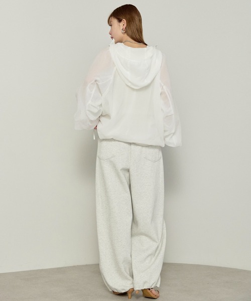 enhaut（アンオート）の「シアー リップストップ パーカー（パーカー・レディース・ホワイト/ネイビー/ブラック・FREE）」の13枚目の写真