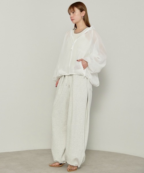 enhaut（アンオート）の「シアー リップストップ パーカー（パーカー・レディース・ホワイト/ネイビー/ブラック・FREE）」の16枚目の写真