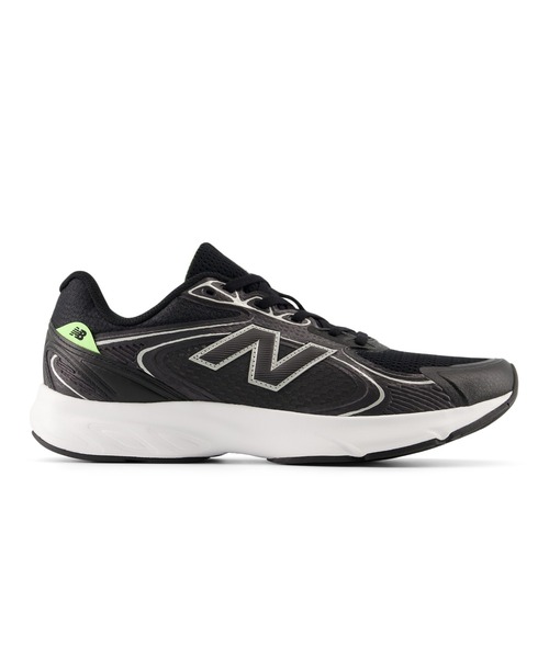 NEW BALANCE(ニューバランス)の「Fresh Foam Amaste v1(スニーカー・メンズ・ホワイト×シルバー/ブラック×シルバー・25.0cm/25.5cm/26.0cm/26.5cm/27.0cm/27.5cm/28.0cm/28.5cm/29.0cm)」の1枚目の写真