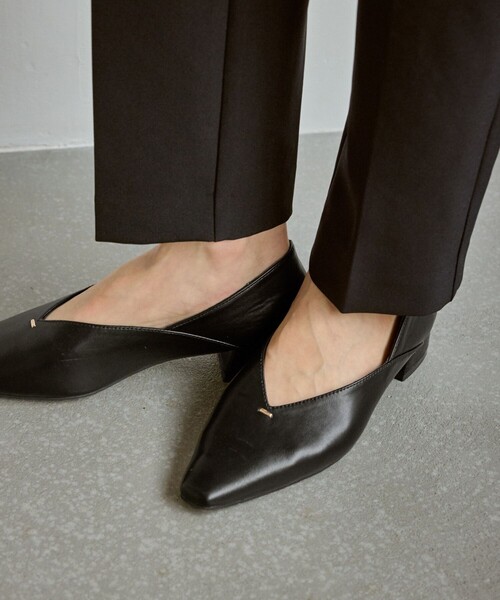 ROPE' PICNIC（ロペピクニック）の「Vカットソフトバブーシュ（パンプス・レディース・ブラック・23.0cm/23.5cm/24.0cm/24.5cm）」の2枚目の写真