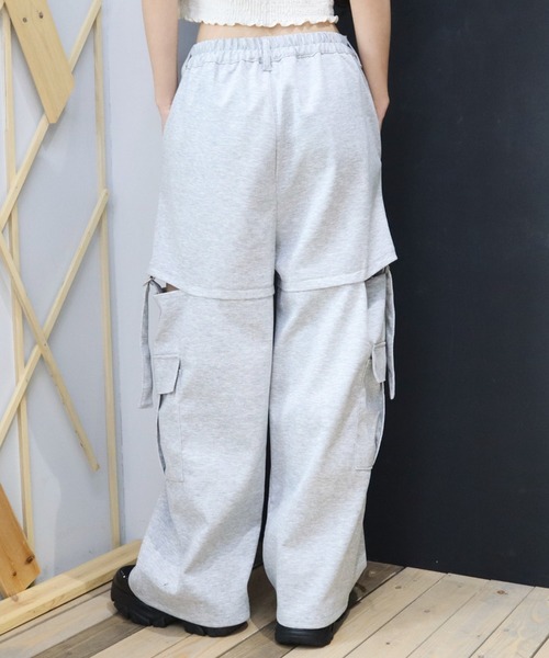 CECIL McBEE(セシルマクビー)の「ダンボールサイドカットカーゴパンツ(スウェットパンツ・レディース・グレー/ブラック・LARGE/MEDIUM)」の5枚目の写真