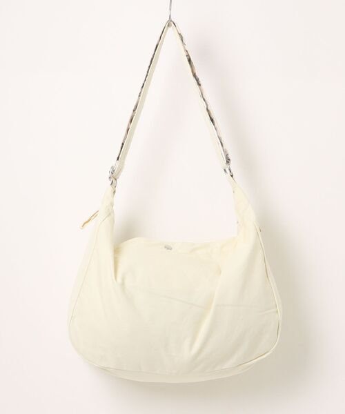 BEN DAVIS(ベンデイビス)の「NEWS PAPER BAG/ニュースペーパーバッグ(メッセンジャーバッグ・メンズ・インディゴブルー/ベージュ系その他2/ベージュ系その他3・FREE)」の4枚目の写真