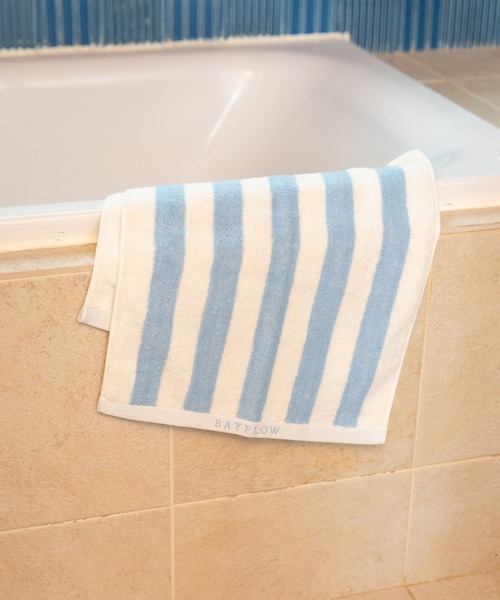 BAYFLOW（ベイフロー）の「BFフェイスタオル(太ストライプ)35×80（タオル・レディース・ネイビー/ブルー・0）」の2枚目の写真