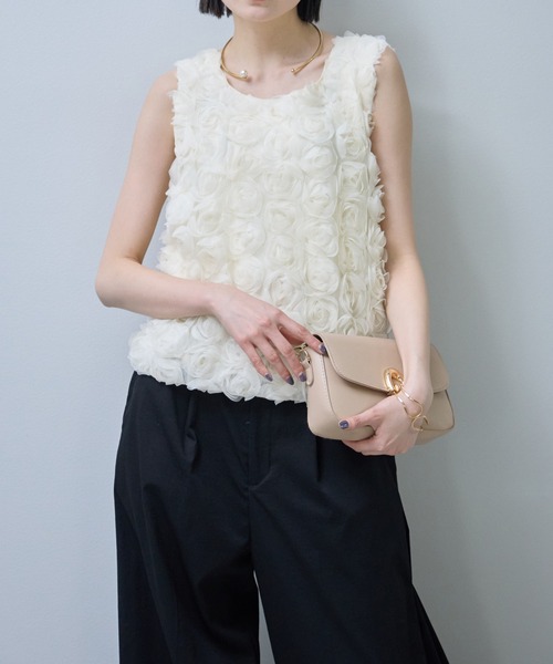 each(イーチ)の「フラワーモチーフタンクトップ(タンクトップ・レディース・ホワイト/ブラック/ベージュ・FREE)」の16枚目の写真
