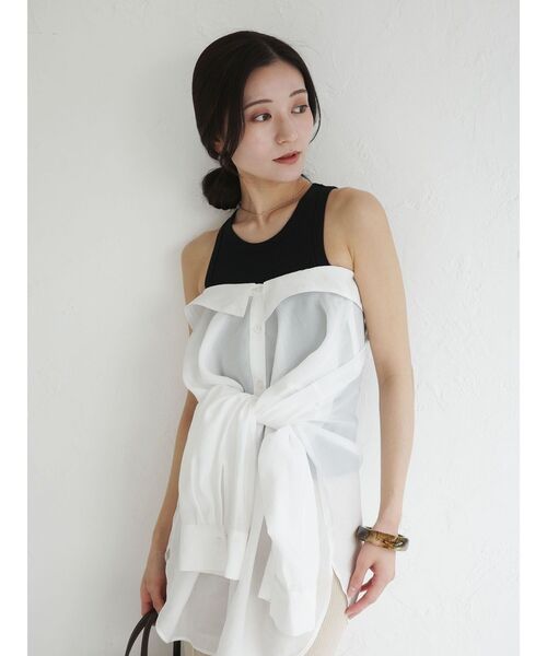 LAGUNAMOON(ラグナムーン)の「2wayシアーシャツ 【夏服】【オフィスカジュアル】【シアーシャツ】(シャツ/ブラウス・レディース・ブラック/ブラウン/ホワイト・FREE)」の5枚目の写真