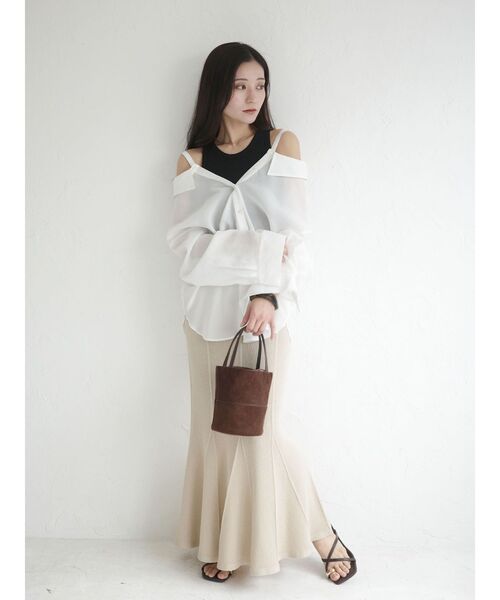 LAGUNAMOON(ラグナムーン)の「2wayシアーシャツ 【夏服】【オフィスカジュアル】【シアーシャツ】(シャツ/ブラウス・レディース・ブラック/ブラウン/ホワイト・FREE)」の10枚目の写真