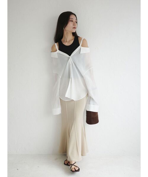 LAGUNAMOON(ラグナムーン)の「2wayシアーシャツ 【夏服】【オフィスカジュアル】【シアーシャツ】(シャツ/ブラウス・レディース・ブラック/ブラウン/ホワイト・FREE)」の12枚目の写真