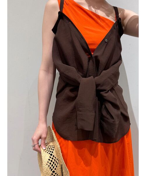 LAGUNAMOON(ラグナムーン)の「2wayシアーシャツ 【夏服】【オフィスカジュアル】【シアーシャツ】(シャツ/ブラウス・レディース・ブラック/ブラウン/ホワイト・FREE)」の19枚目の写真