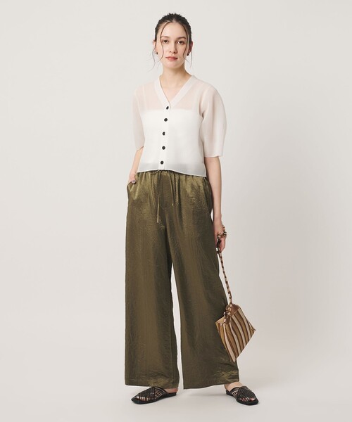 BEAUTY&YOUTH UNITED ARROWS(ビューティーアンドユースユナイテッドアローズ)の「アセテートサテン ワイド イージーパンツ ウォッシャブル(その他パンツ・レディース・ブラック/オリーブ・M/S)」の7枚目の写真