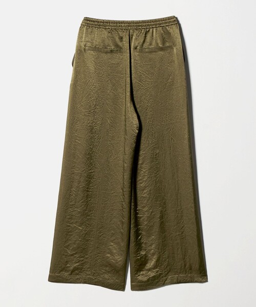 BEAUTY&YOUTH UNITED ARROWS(ビューティーアンドユースユナイテッドアローズ)の「アセテートサテン ワイド イージーパンツ ウォッシャブル(その他パンツ・レディース・ブラック/オリーブ・M/S)」の21枚目の写真