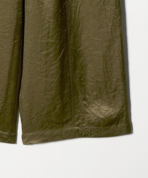 BEAUTY&YOUTH UNITED ARROWS(ビューティーアンドユースユナイテッドアローズ)の「アセテートサテン ワイド イージーパンツ ウォッシャブル(その他パンツ・レディース・ブラック/オリーブ・M/S)」の16枚目の写真