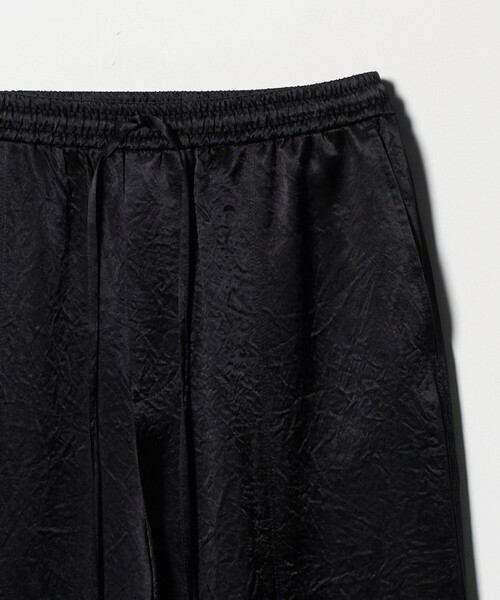 BEAUTY&YOUTH UNITED ARROWS(ビューティーアンドユースユナイテッドアローズ)の「アセテートサテン ワイド イージーパンツ ウォッシャブル(その他パンツ・レディース・ブラック/オリーブ・M/S)」の13枚目の写真